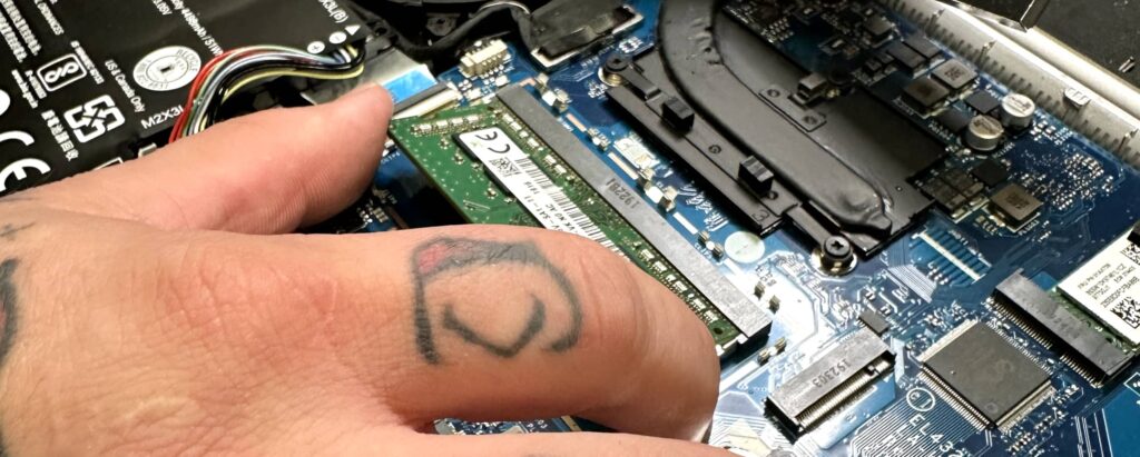 laptop repair services in monroe